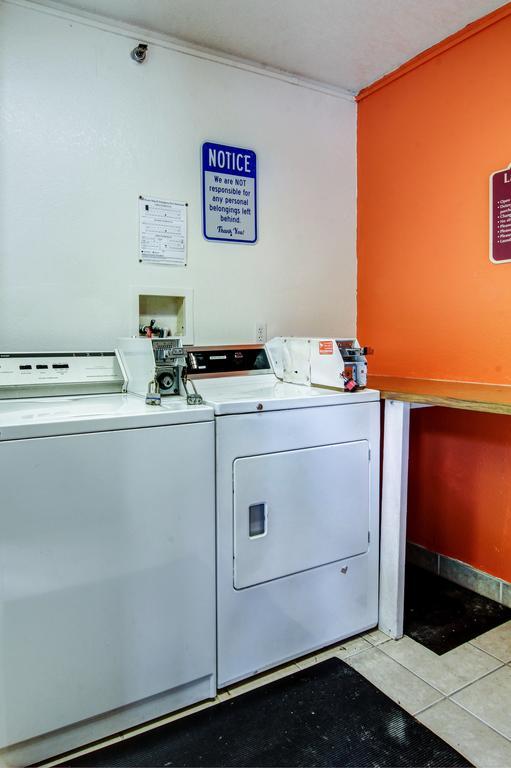 Motel 6-Columbia, Mo - East מראה חיצוני תמונה
