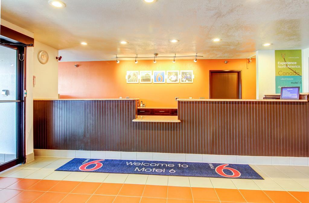 Motel 6-Columbia, Mo - East מראה חיצוני תמונה