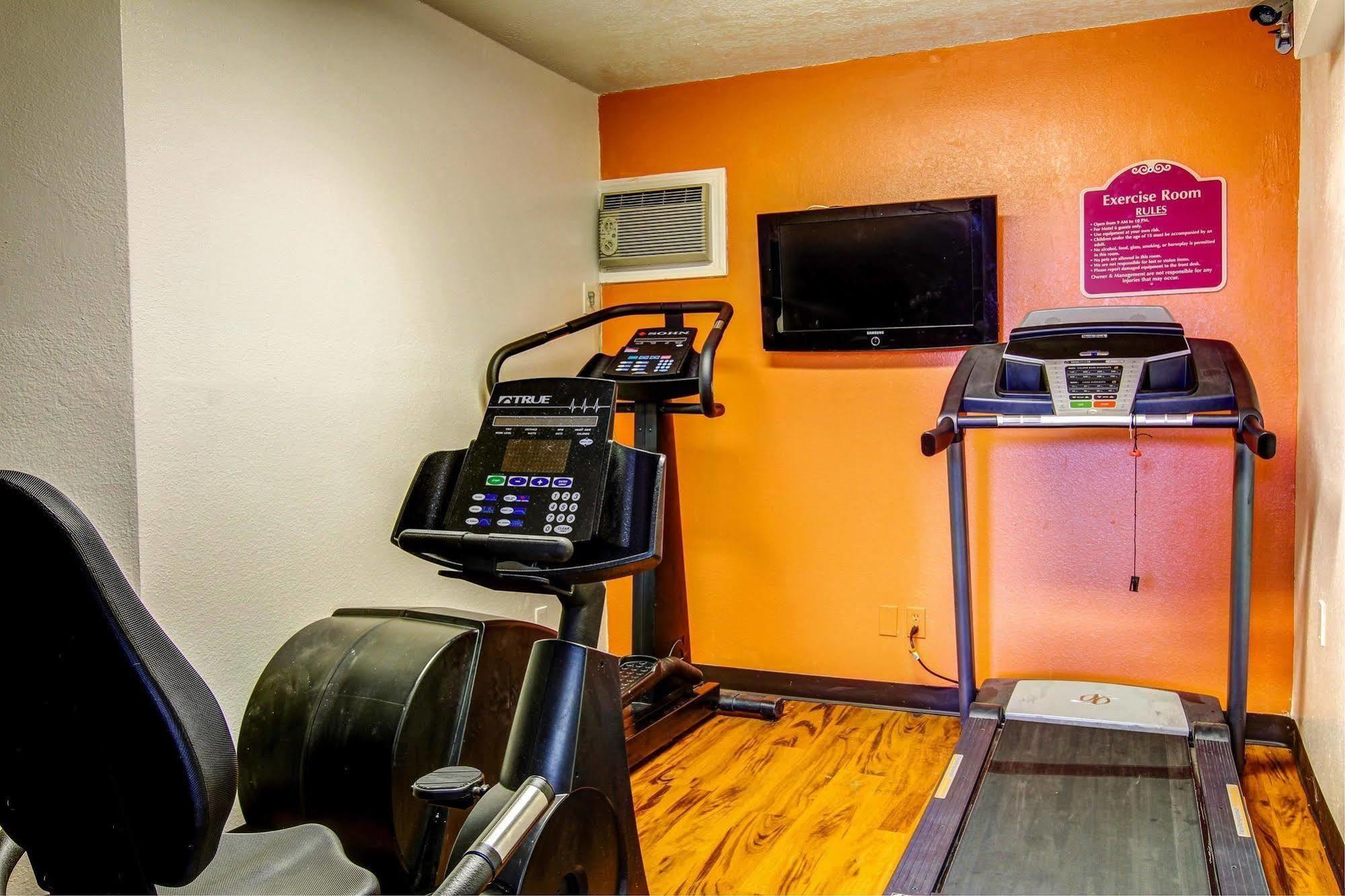 Motel 6-Columbia, Mo - East מראה חיצוני תמונה